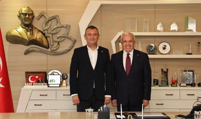 Özgür Özel: Nilüfer partimizin yüz akı belediyelerinden