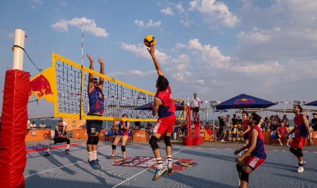 Red Bull Back Line heyecanı Mersin’de başladı