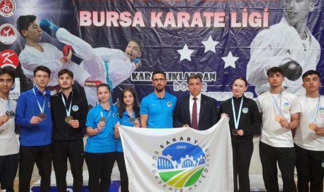 Sakaryalı yıldızlar Bursa’da fırtına oldu