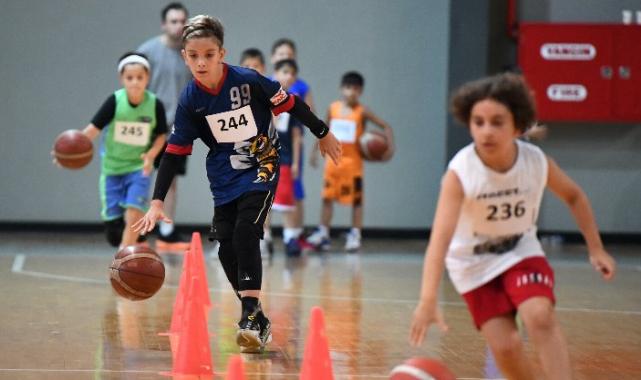 TOFAŞ basketbol altyapıda seçmeler açıklandı