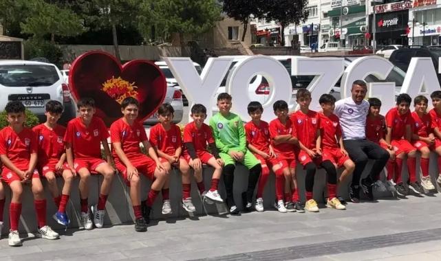 Yozgat’ta Başkan Aydoğmuş’tan spora tam destek