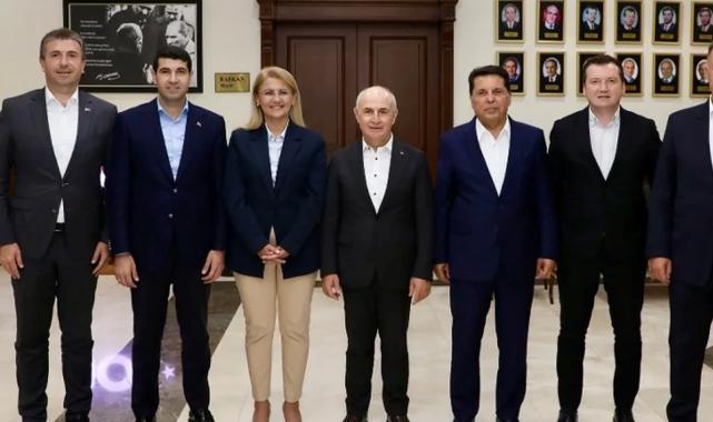 3. Bölge belediye başkanları Büyükçekmece’de buluştu