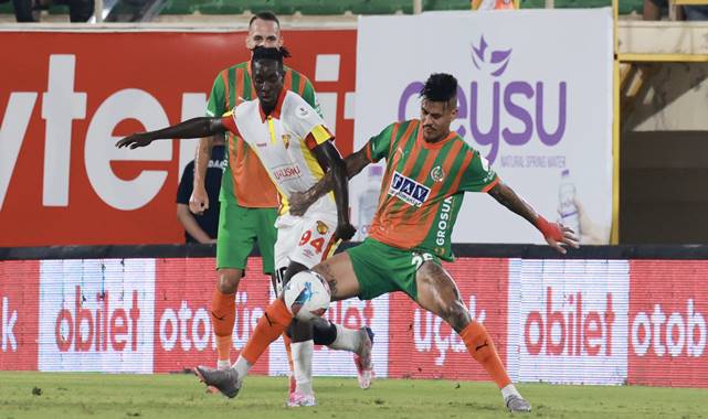 Corendon Alanyaspor 1-1 Göztepe (Maç Sonucu) Alanya’da puanlar paylaşıldı!