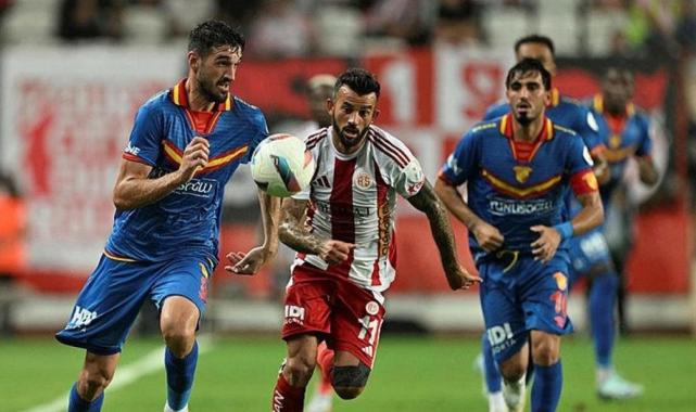 Antalyaspor 0 – 0 Göztepe (Maç Sonucu) Antalya’da gol sesi çıkmadı!