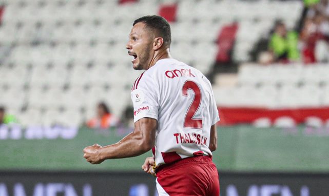 Antalyaspor 3 – 2 Atakaş Hatayspor (Maç Sonucu) Antalya geriden gelerek maçı kazandı!