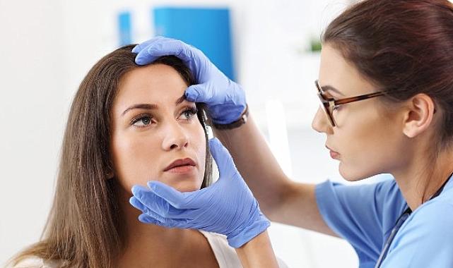 Bilgisayar, tablet gibi yakın dijital ekranlar göz sağlığını olumsuz etkiliyor