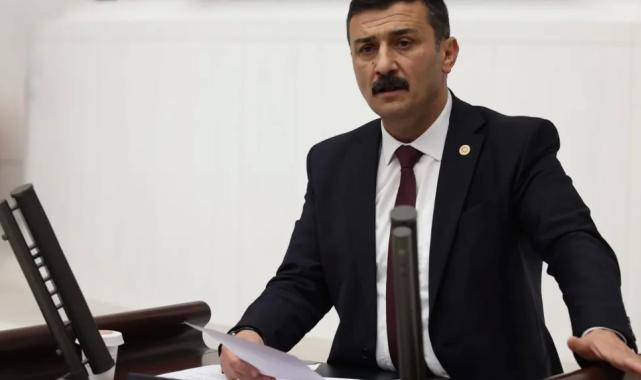 Bursa Milletvekili Türkoğlu’ndan Bakan Tekin’e ‘taşımalı’ önerge!