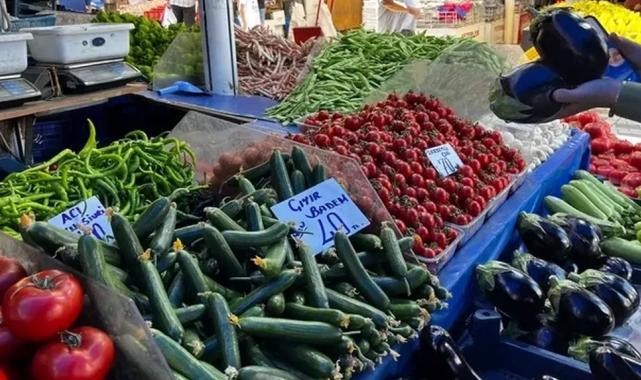 Bursa’da pazarın nabzı ‘Tuz Pazarında’’ atıyor