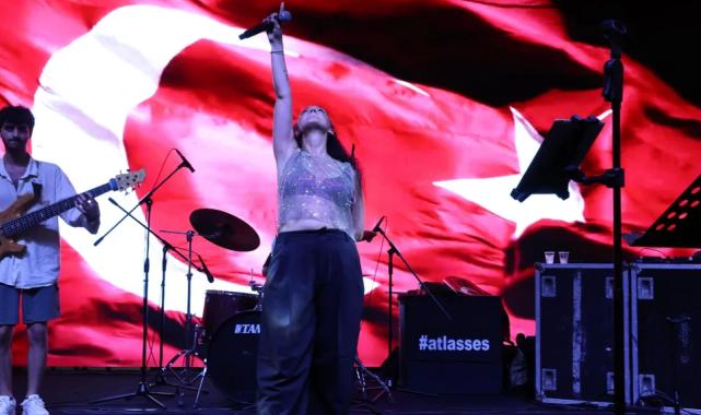 Büyük zaferin 102.yıl dönümü coşkuyla kutlandı