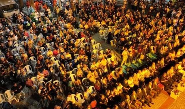 Deprem şehitleri acının yıldönümünde anıldı