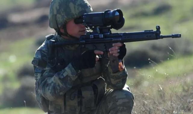 Fırat Kalkanı’nda 4 terörist etkisiz!