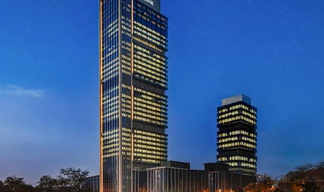 Halkbank ilk yarıda 2,6 trilyon TL  aktif büyüklüğe ulaştı