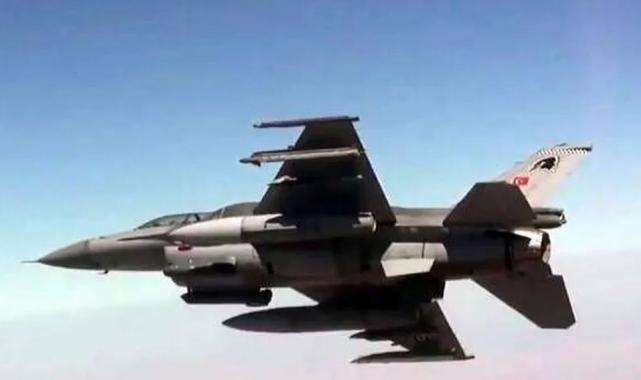 Irak ve Suriye kuzeyinde 8 terörist etkisiz!