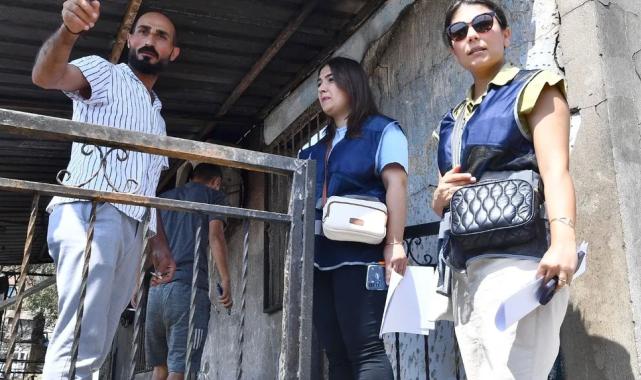 İzmir’de yangınzedelerin kapıları tek tek çalındı