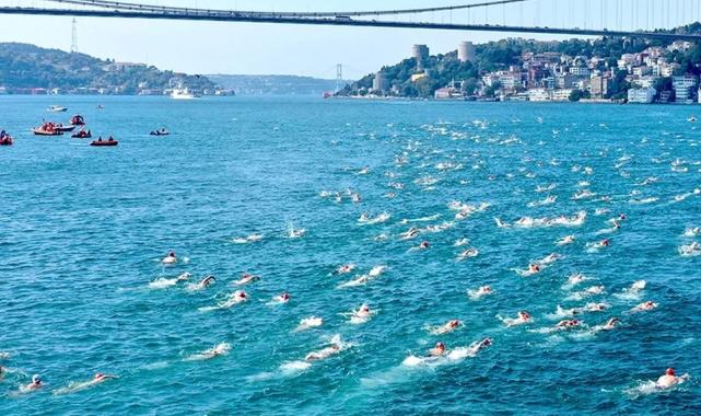 Kıtalararası tek yüzme yarışına İstanbul Büyükşehir’den tam destek