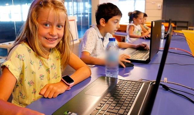 Kocaeli Bilim Merkezi’nde bilim dolu bir yaz