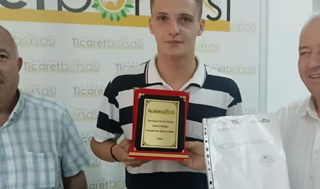 Necmi Kaymaz, genç üreticilerimiz ile gurur duyuyoruz