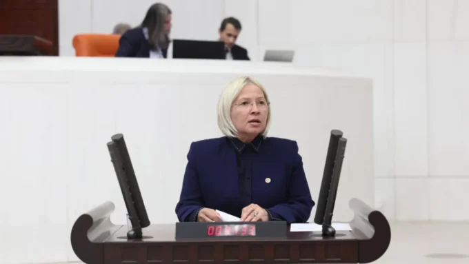 CHP’li Yontar’dan vize serbestliğine sert tepki