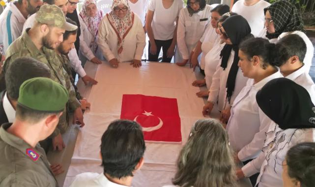 Özel İnsanlar Eğitim Merkezi’nde 30 Ağustos kutlaması