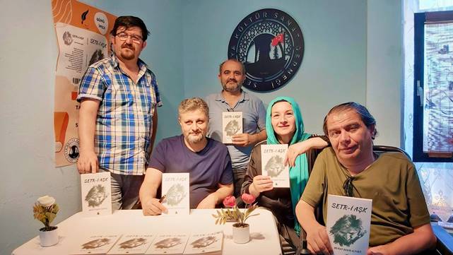 Murat Bekir Alpars Selçukya’da okurlarıyla buluştu