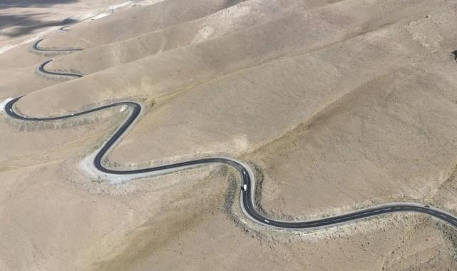 Van -Hakkari yönündeki tüpte sona yaklaşıldı… Virajlar yerini tünele bırakacak