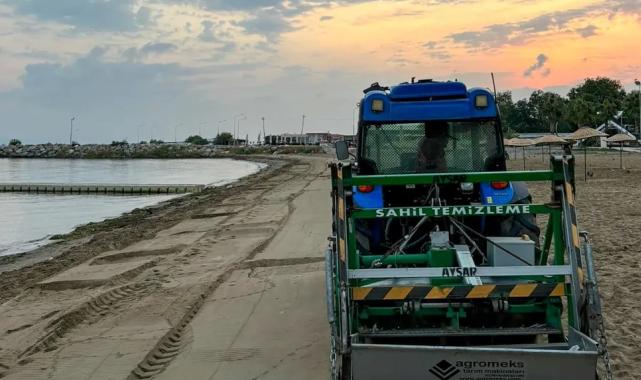 Yalova kumsallarında temizlik sürüyor