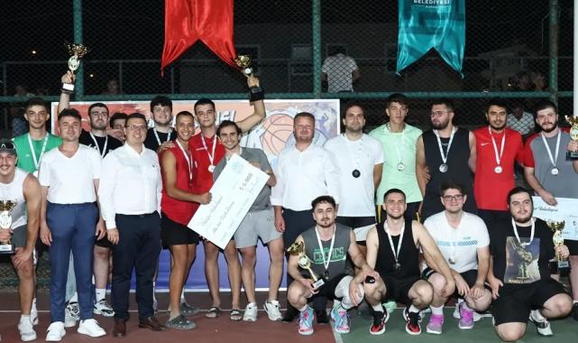 Zafer Turnuvası’nda kupalar sahiplerini buldu