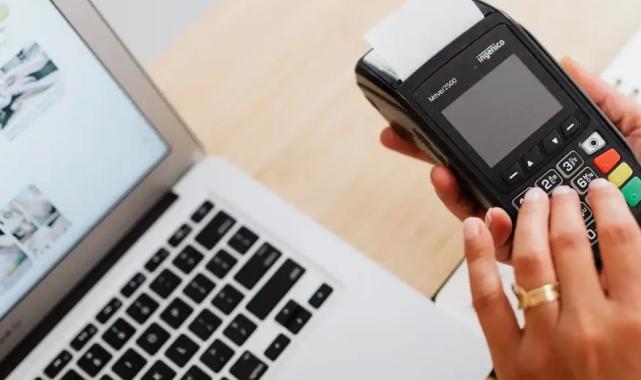 7 bin TL üstündeki ödemelere banka zorunluluğu geliyor