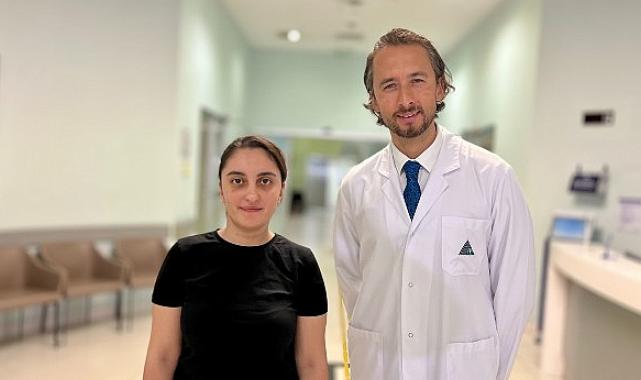 Aynı Anda Menisküs ve Kıkırdak Nakli Olan Genç Hasta: “Artık Spor Yapabiliyor ve Koşabiliyorum”
