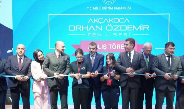 Bakan Tekin Düzce’den eğitim mesajı verdi…  Öğrenci sayılarımız uluslararası seviyede