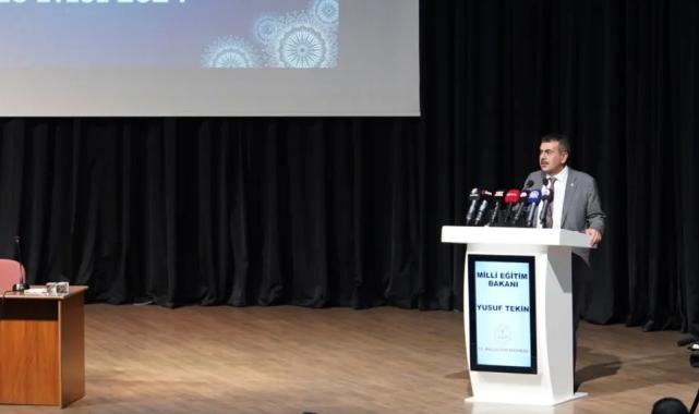 Bakan Tekin Elazığ’da konuştu