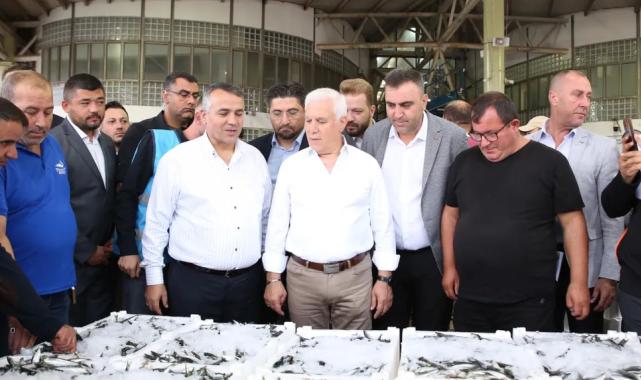 Başkan Bozbey’den balıkçılara 1 Eylül ziyareti