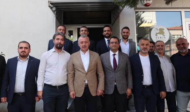 Başkan Büyükakın, İnşaat Mühendislerine konuk oldu