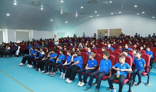 Burhaniye Belediyesi’nden 680 kişiye çevre eğitim