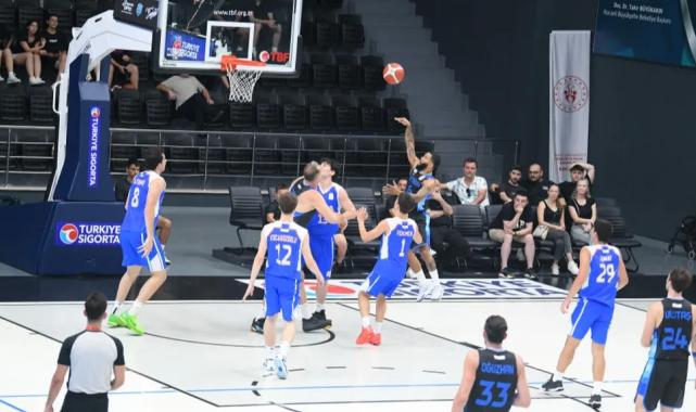 Çayırova potada lige galibiyetle başladı