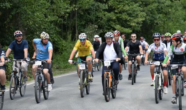 Dağ Bisikleti Maratonu nefes kesti