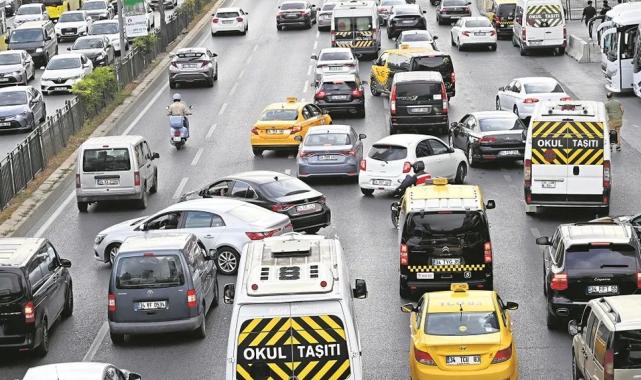 İstanbul’da eğitimin ilk gün trafiğine Valilik ayarı