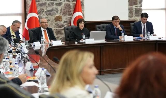 İzmir Körfezi Bilim Kurulu acil eylem için toplandı