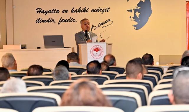 İzmir’de Tire ve Bayındırlı üreticilere yeni destekleme modeli anlatıldı