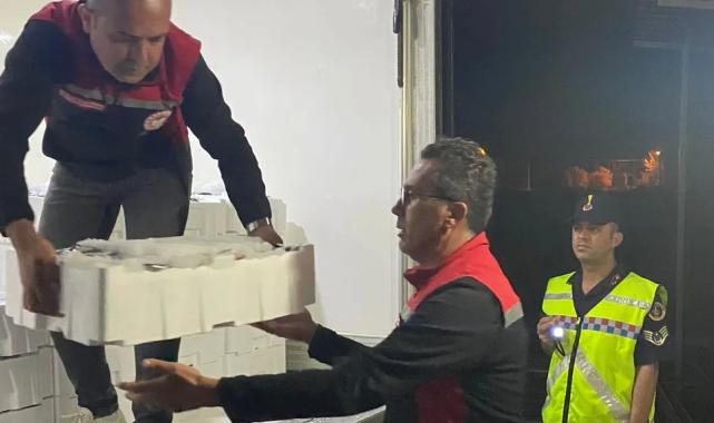 İzmir’de yasadışı avlanan bin 430 kilogram hamsiye el konuldu