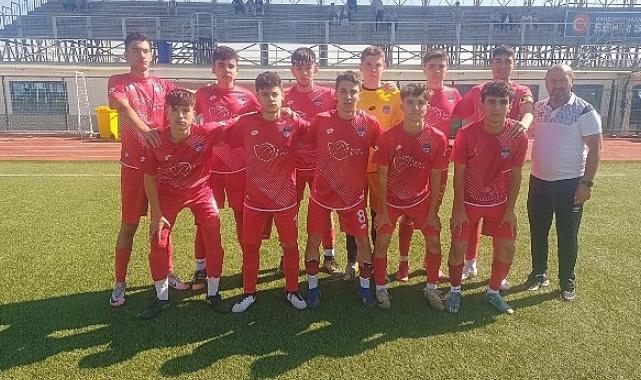 Kahramankazan Belediyespor Kulübü Altyapı Takımları sezona hızlı bir başlangıç yaparak rakiplerini farklı skorlarla mağlup etti.