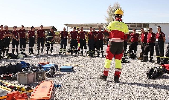 Konya Büyükşehir İtfaiyesi KKTC’de Görevli İtfaiye Personellerine Eğitim Verdi