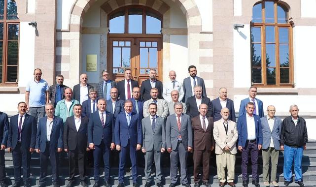 Konya Esnaf Odaları Birliği’nden Büyüşehir’e ‘Ahilik’ ziyareti