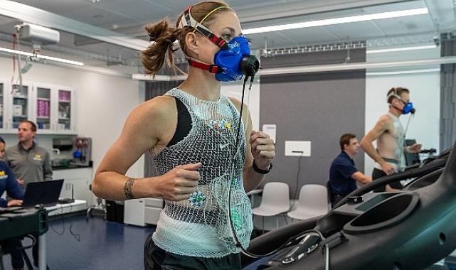 Samsung Galaxy Watch’un zindelik ve fitness ölçümleri Michigan Üniversitesi tarafından test edildi