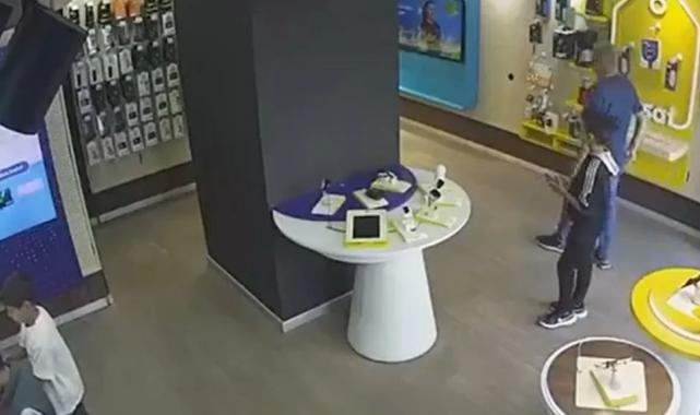 Satışa çıktığı ilk gün bayiden çalıp kaçtılar