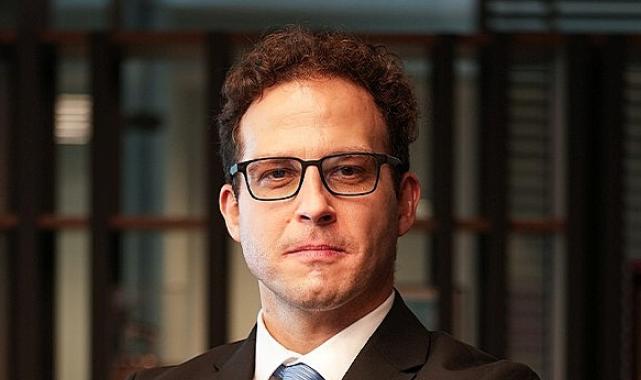 “Veri Merkezlerini Takip Etmek Olası Birçok Riskin Önüne Geçmek Anlamına Geliyor”