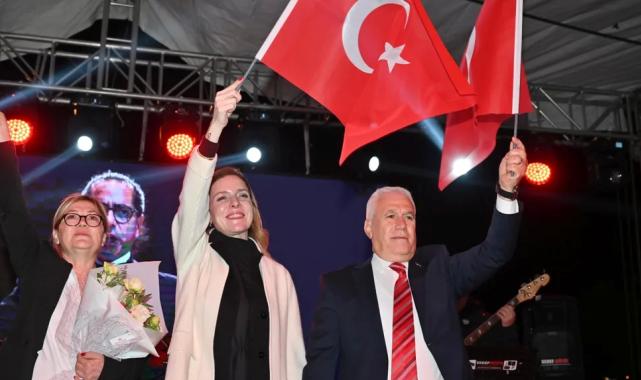 29 Ekim coşkusu Karacabey ve Gemlik’te