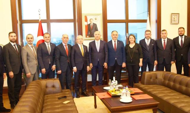 AK Parti’den Bursa’nın üç ilçesine atama