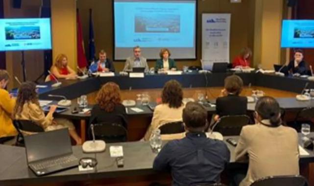 Akdeniz kentlerinin sorunları ele alındı