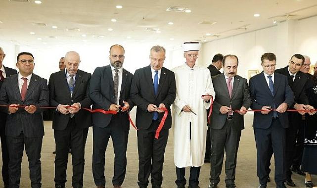 Albaraka Türk ‘Baş Tacı Dünya Mirası’ Hat Sergisi Erzincan’da
